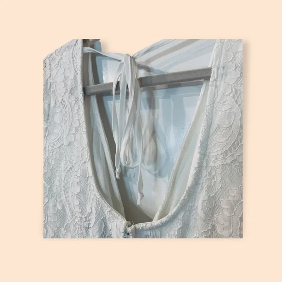 Trixxi Clothing Co | lace romper size M with tie and zipper in back - Picture 5 of 8